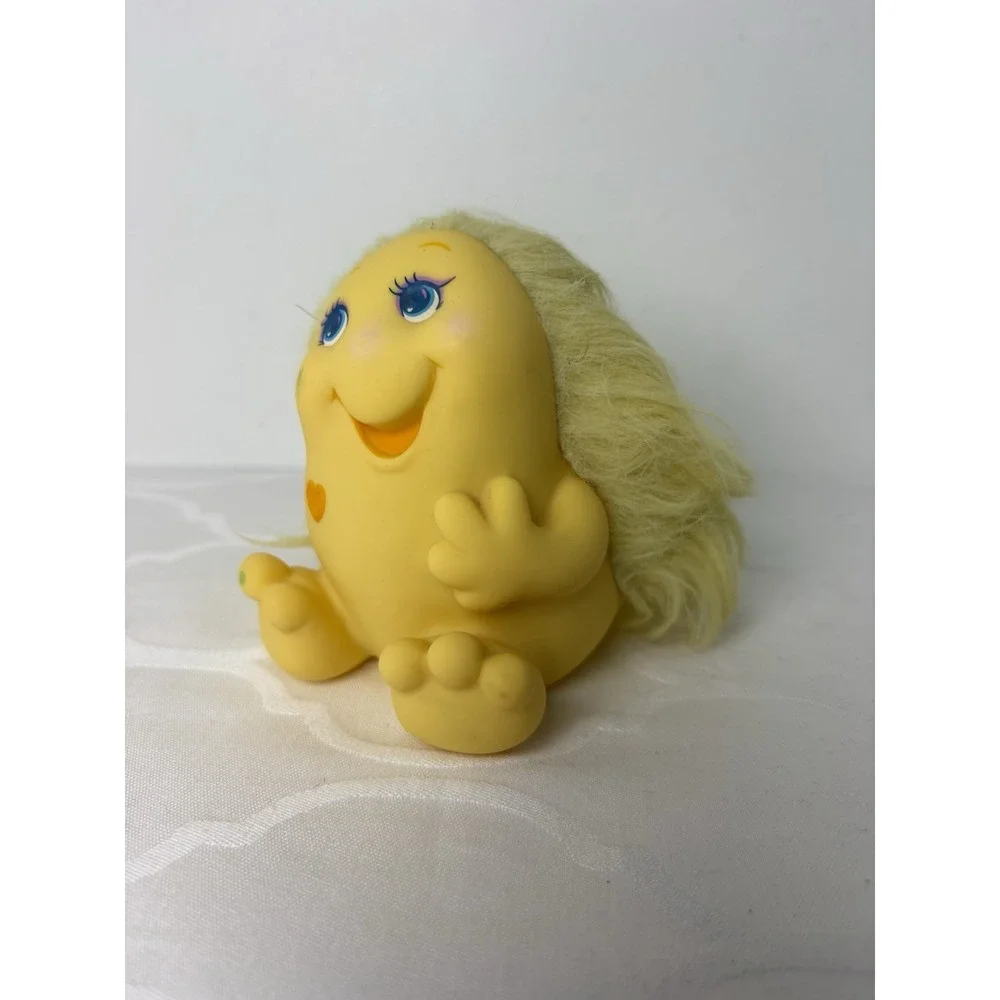VTG Playskool Snugglebumms Warmly Cutely Yellow  80s Toy Giggles Tested Works